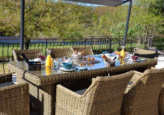 petit déjeuner en chambres d’hôtes Dordogne en bord de rivière Sarlat